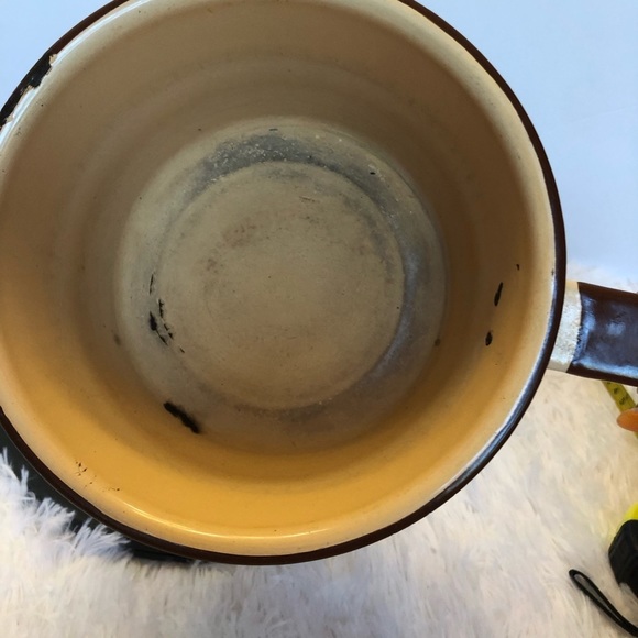 Vintage Enamelware Pot Pan Large - Picture 5 of 9
